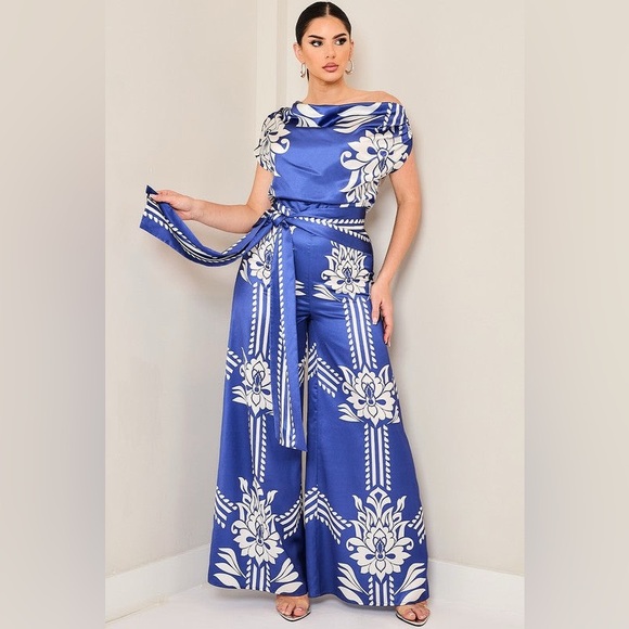 #51 She's Classy Jumpsuit-LAST ONE - Picture 3 of 7